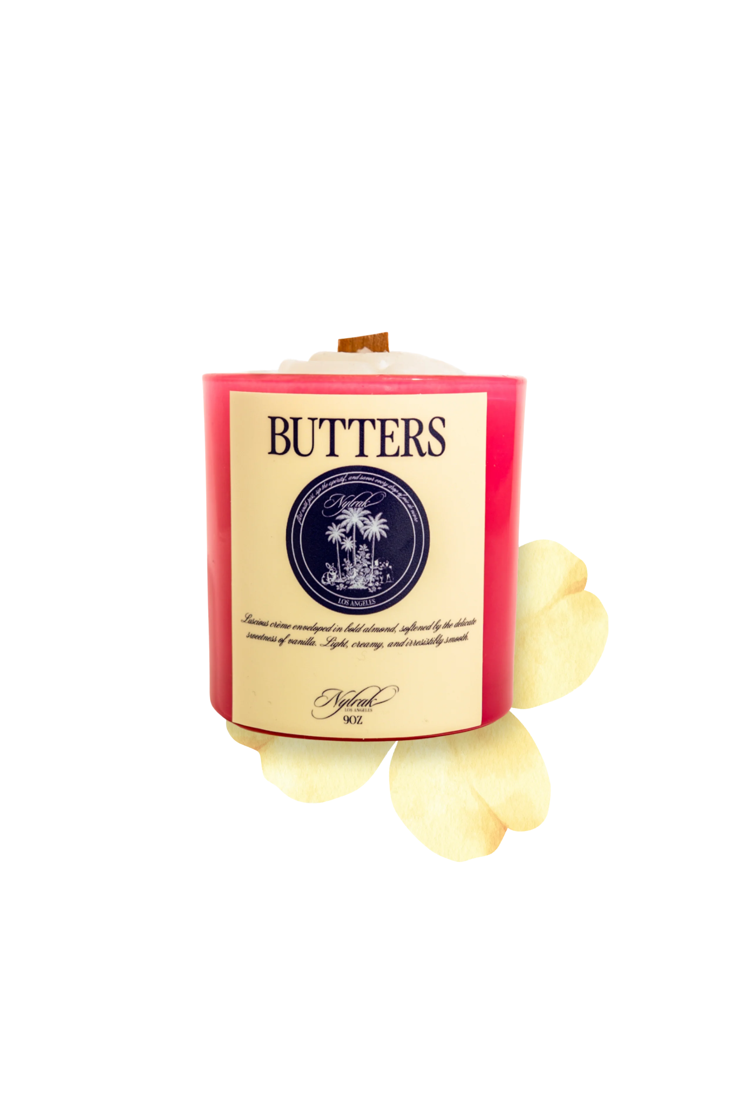 Butters scented candle with vanilla and almond aroma